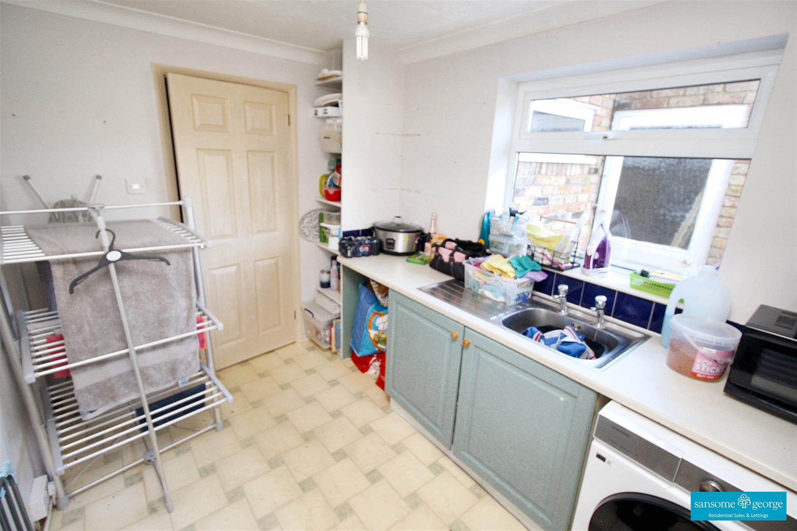 Cranmer Close, Tilehurst, Reading